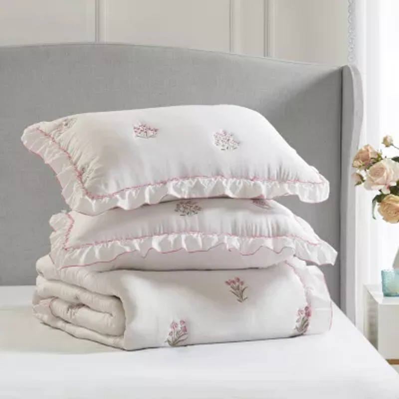 Intelligent Design Arya Floral Embroidered Ruffle Easy Care Quilt Set