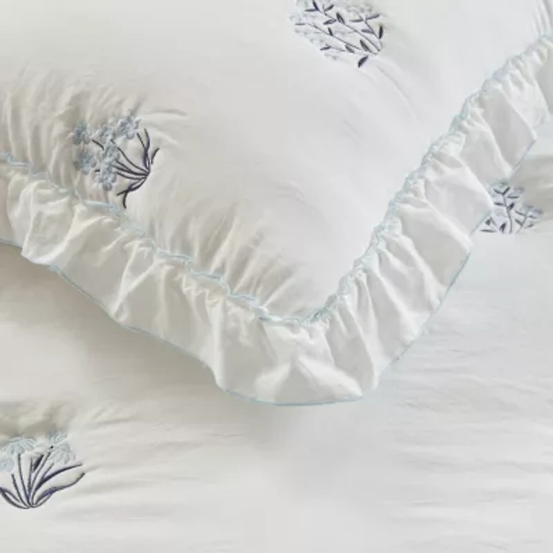 Intelligent Design Arya Floral Embroidered Ruffle Easy Care Quilt Set
