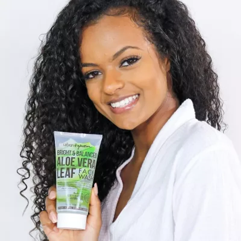 Urban Hydration Aloe Face Wash