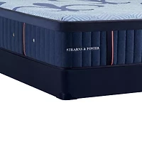 Stearns & Foster 14.5" Luxury Estate Hybrid Firm Tight Top - Mattress + Box Spring