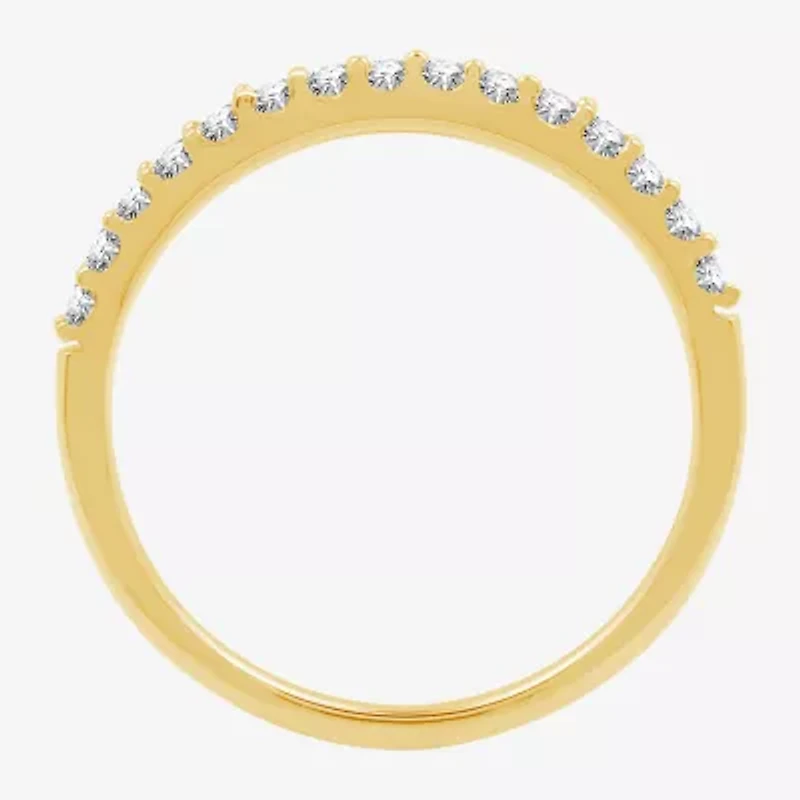 1/4 CT. T.W. Lab Grown White Diamond 10K Gold Wedding Band