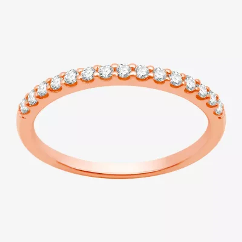 1/4 CT. T.W. Lab Grown White Diamond 10K Gold Wedding Band