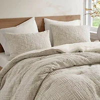Croscill Harper Oversized Cotton Matelasse 3-pc. Midweight Comforter Set