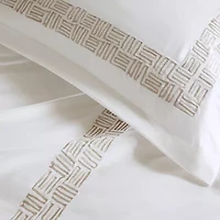 Harbor House Nile Cotton Sateen Oversized 4-pc. Midweight Embroidered Comforter Set