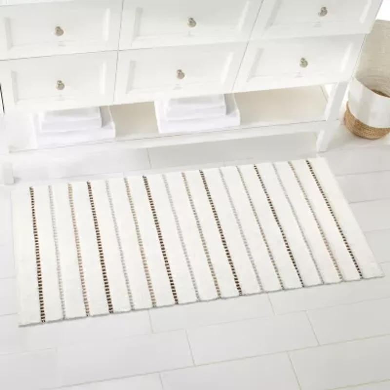 IZOD Sandbar Bath Rug