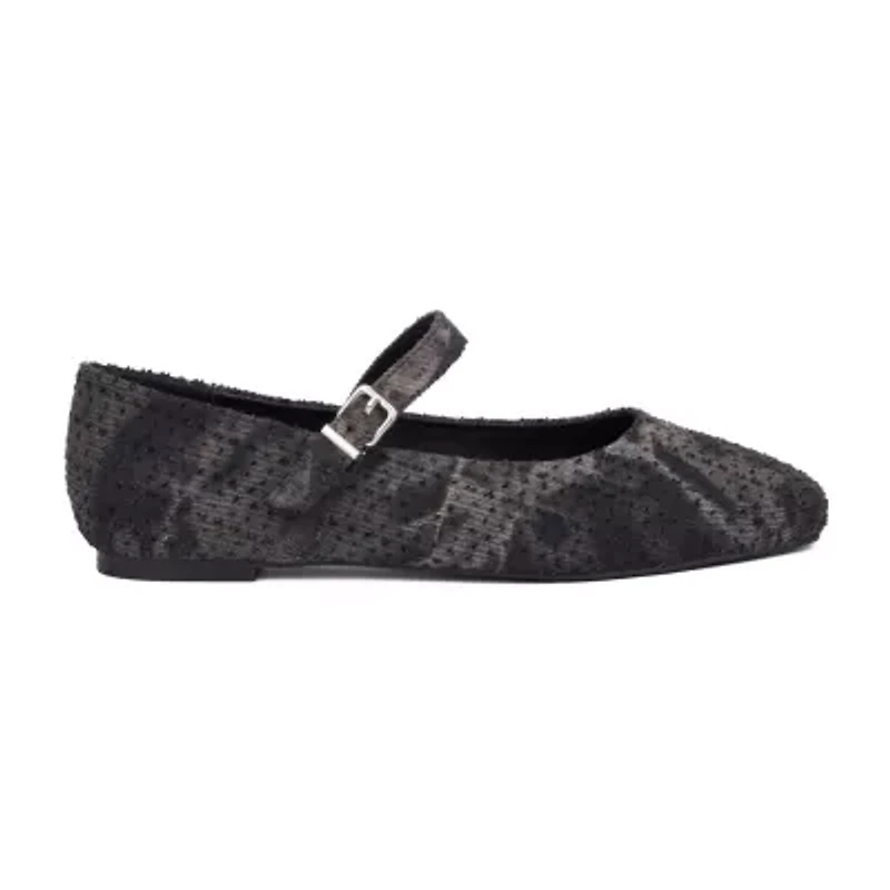 New York & Company Page Womens Square Closed Toe Ballet Flats