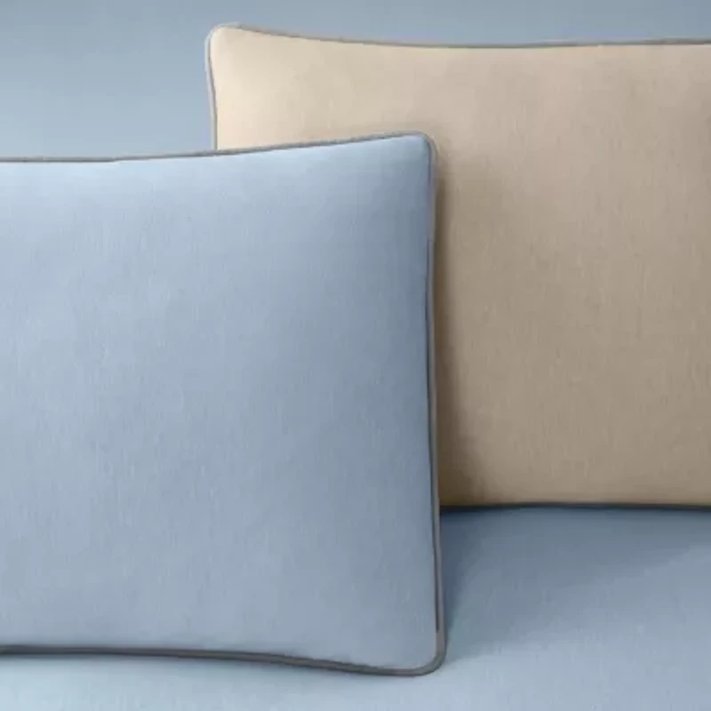 Vellux Snuggle Midweight Reversible Comforter Set