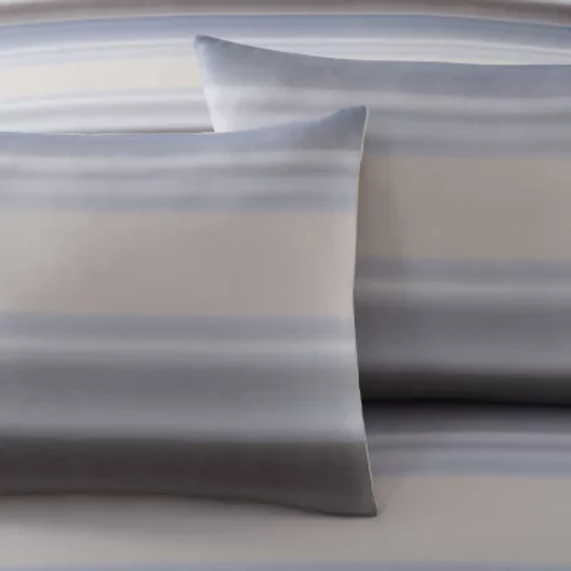 Vellux Alfie Midweight Reversible Comforter Set