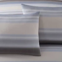 Vellux Alfie Midweight Reversible Comforter Set