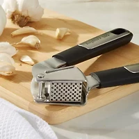 BergHOFF Leo Graphite Garlic Press