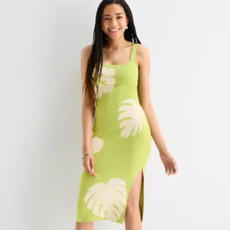 by&by Womens Juniors Sleeveless Leaf Midi Sweater Dress