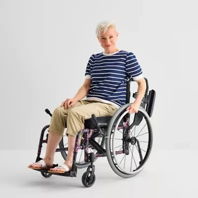 St. John's Bay Womens Easy-on + Easy-off Hidden Access Opening Slim Mid Rise Capri Pant