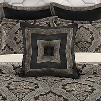 Five Queens Court Hawthorne 1 Pair Square Throw Pillow