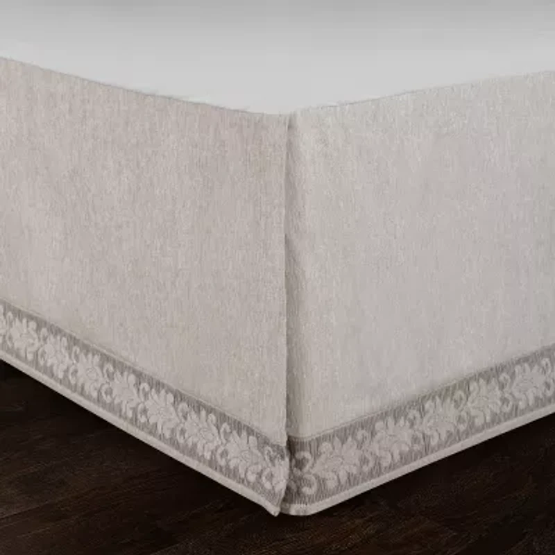 Queen Street Quincy 4-pc. Embellished Comforter Set