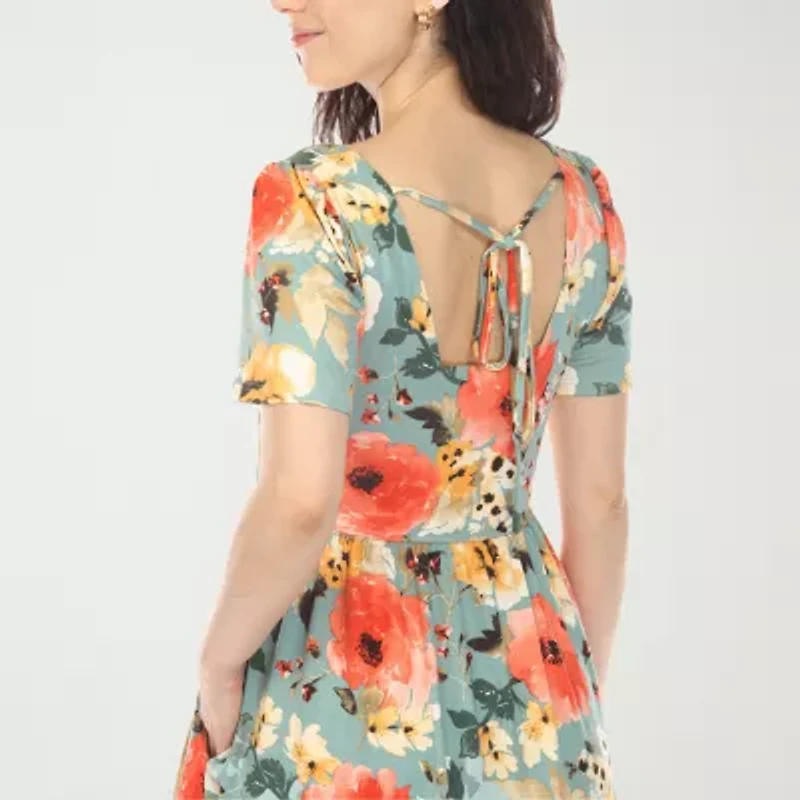 White Mark Square Neck Short Sleeve Floral Womens Fit + Flare Dress