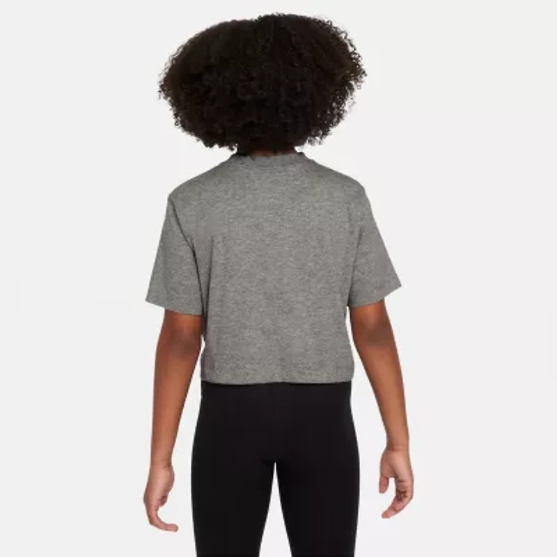 Nike Big Kid Girls Crew Neck Short Sleeve Regular Fit Graphic T-Shirt