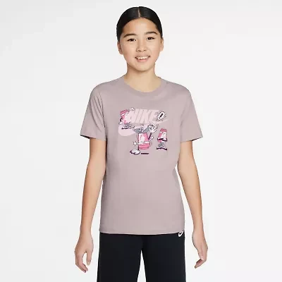 Nike Club Big Kid Girls Crew Neck Short Sleeve Boxy Fit Graphic T-Shirt
