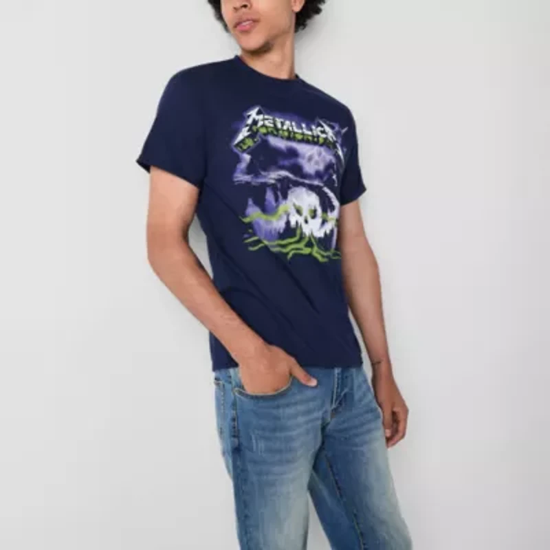 Mens Short Sleeve Metallica Graphic T-Shirt