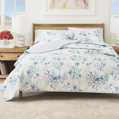 Linery Blue Floral Reversible Quilt Set