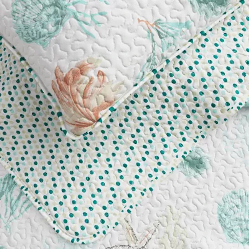 Linery Stripes Seashells Reversible Quilt Set