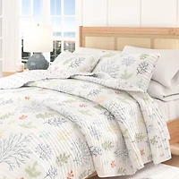 Linery Pastel Coral Pattern Reversible Quilt Set