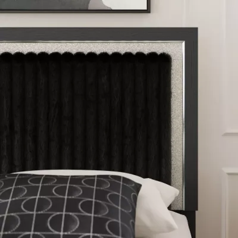 Signature Design by Ashley® Rogers Upholstered Platform Bed