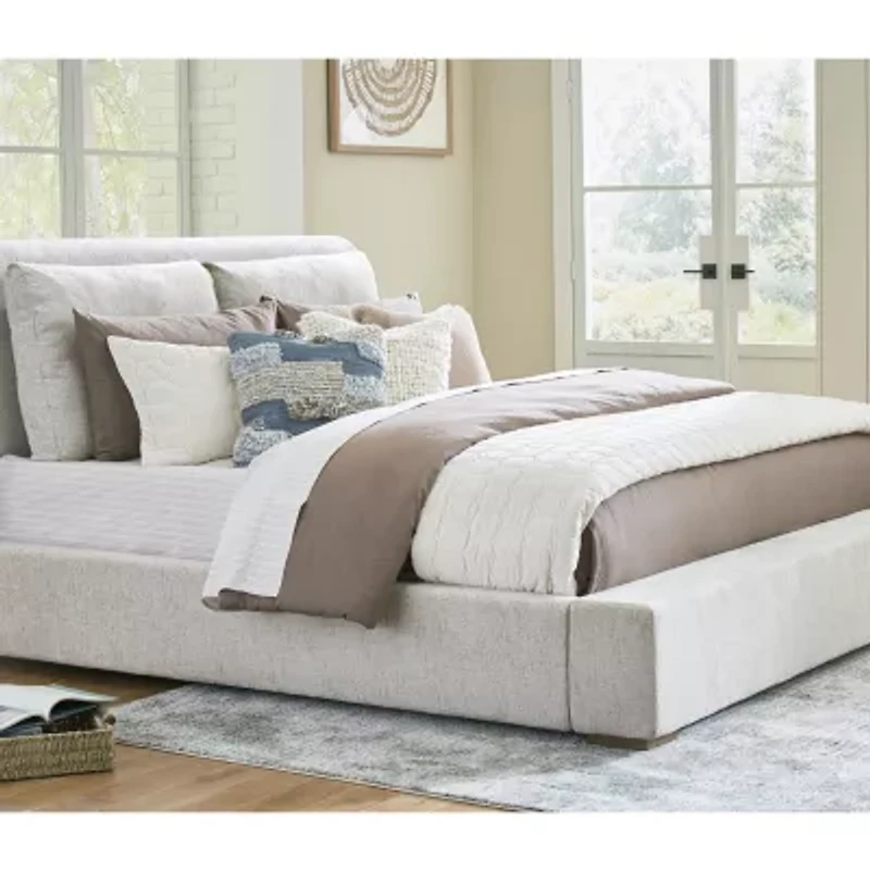 Signature Design by Ashley® Cortez Upholstered Rectangular Bed