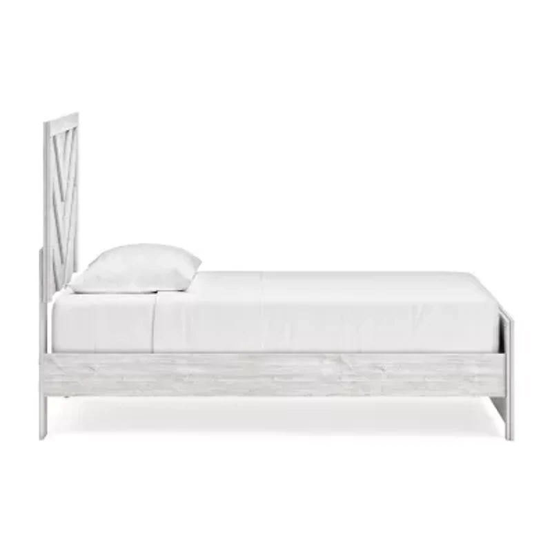 Signature Design by Ashley® Chickasaw Rectangular Bed