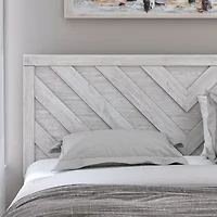 Signature Design by Ashley Chicksaw Panel Bed