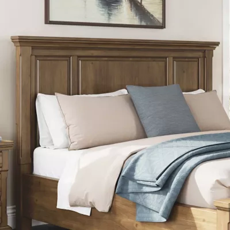 Signature Design by Ashley® Vancouver Rectangular Bed