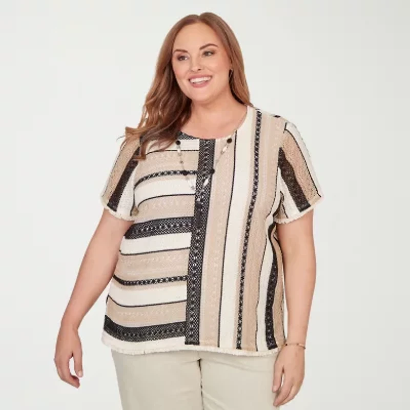 Alfred Dunner Detail Driven Womens Plus Crew Neck 3/4 Sleeve T-Shirt