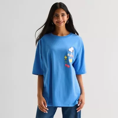 Womens Crew Neck Short Sleeve Regular Fit Snoopy Graphic T-Shirt