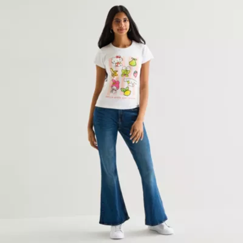 Womens Crew Neck Short Sleeve Regular Fit Hello Kitty Graphic T-Shirt