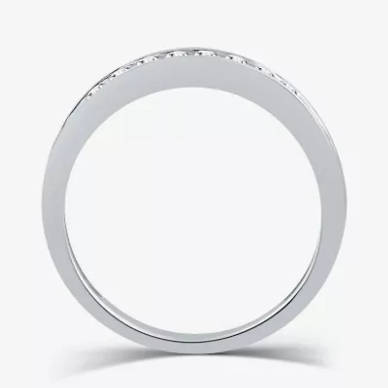 1/4 CT. T.W. Lab-Grown Diamond Wedding Band 10K or 14K Gold