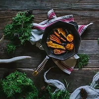 Lodge Cookware Finex Cast Iron 8" Skillet