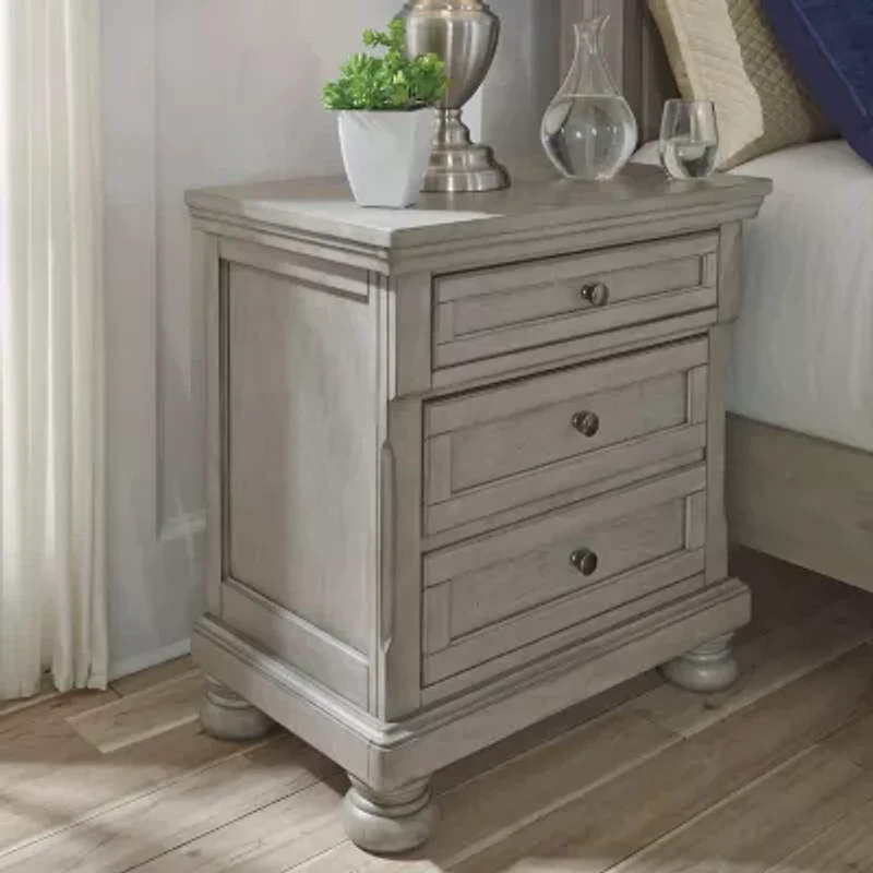 Signature Design by Ashley Lettner 29" 2-Drawer Nightstand in Light Gray