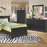 Signature Design by Ashley® Miley 5 Drawer Chest
