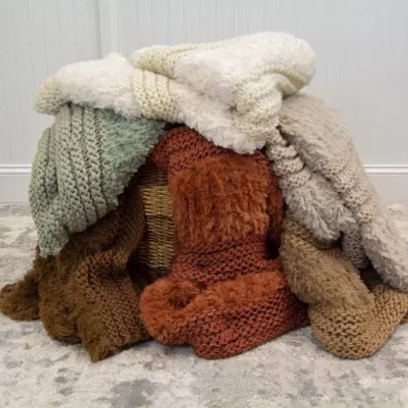 Your Lifestyle By Donna Sharp Faux Fur Plush Knit Midweight Throw