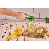 IMUSA Manual Lemon Squeezer