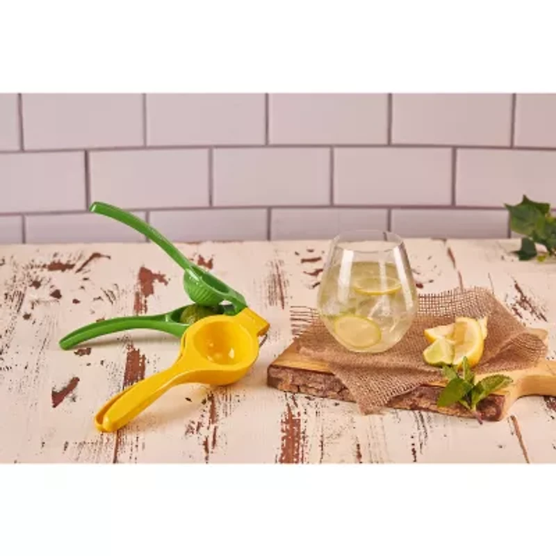 IMUSA Manual Lemon Squeezer