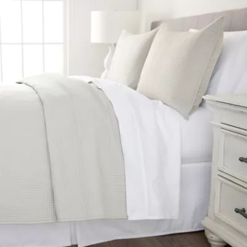 Home Expressions Geo Stitch Quilt Set