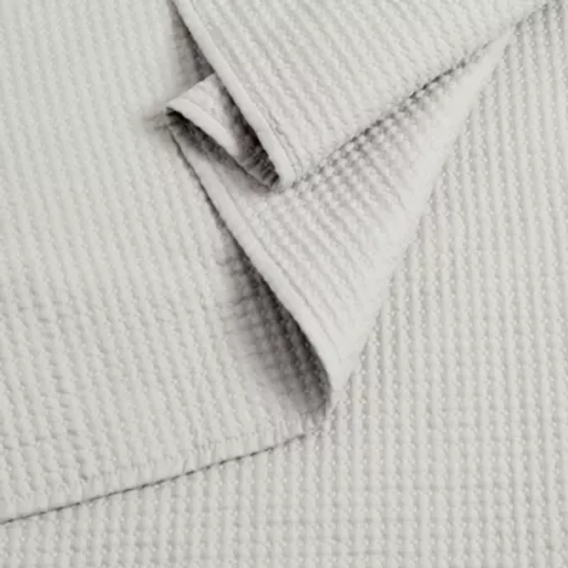 Home Expressions Geo Stitch Quilt Set