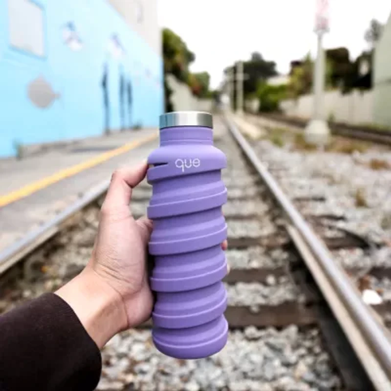 Que Collapsible Bpa Free Dishwasher Safe 20 Oz. Water Bottle