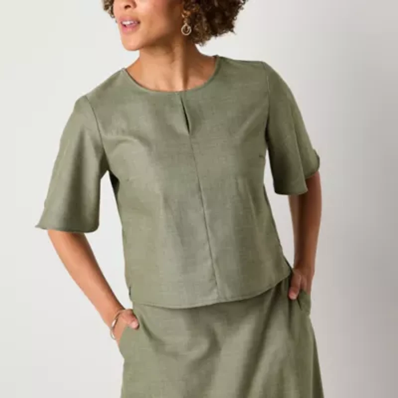 Liz Claiborne Womens Round Neck Elbow Sleeve Crop Top