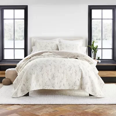 Casual Comfort Pattern Reversible Contemporary Quilt Set