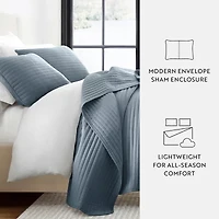 Casual Comfort Stripe Stitch Quilt Set