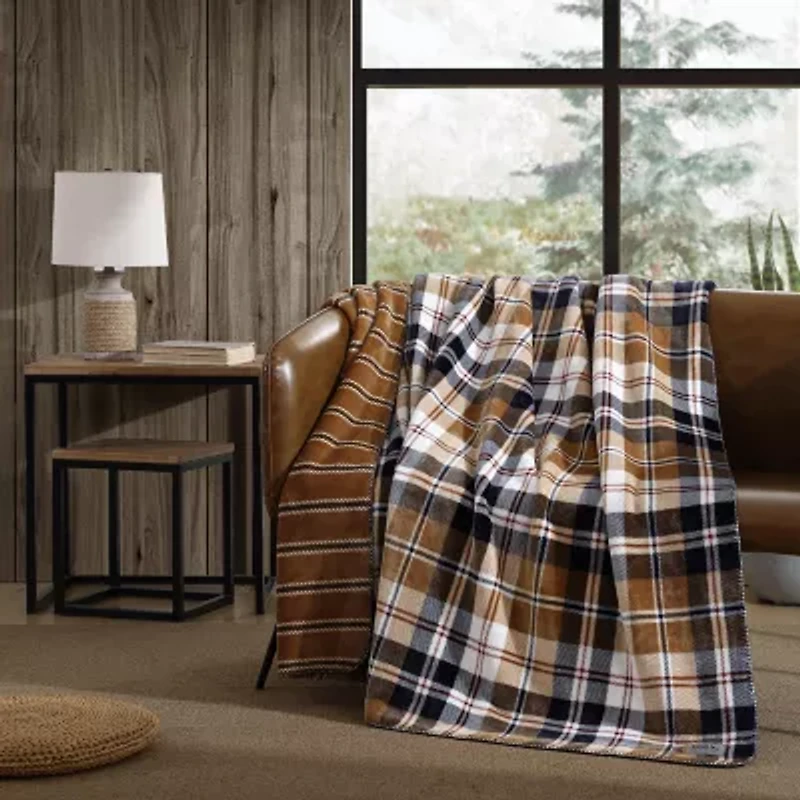 Eddie Bauer Midweight Plaid Blanket