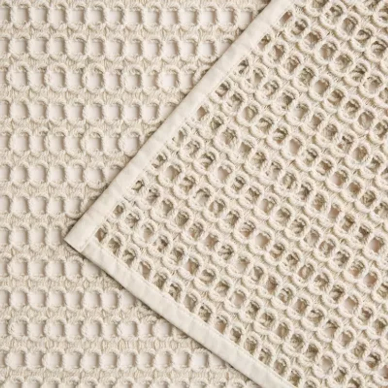 Fiesta Kai Macrame Table Runner