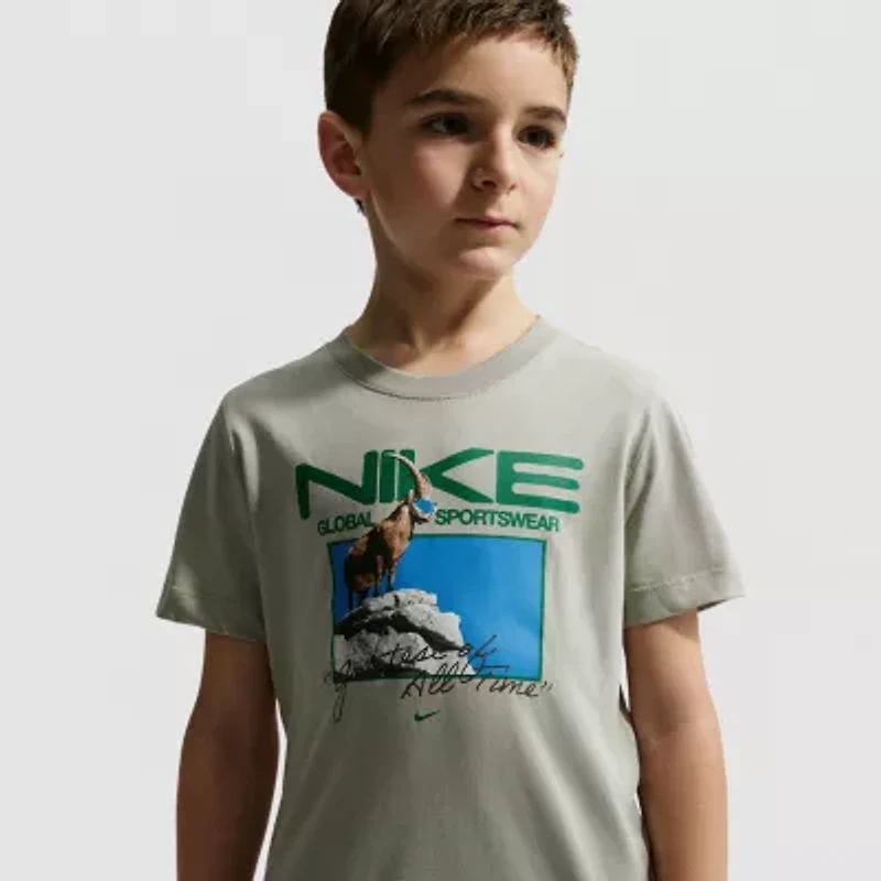 Nike Club Big Kid Unisex Crew Neck Short Sleeve Regular Fit Graphic T-Shirt