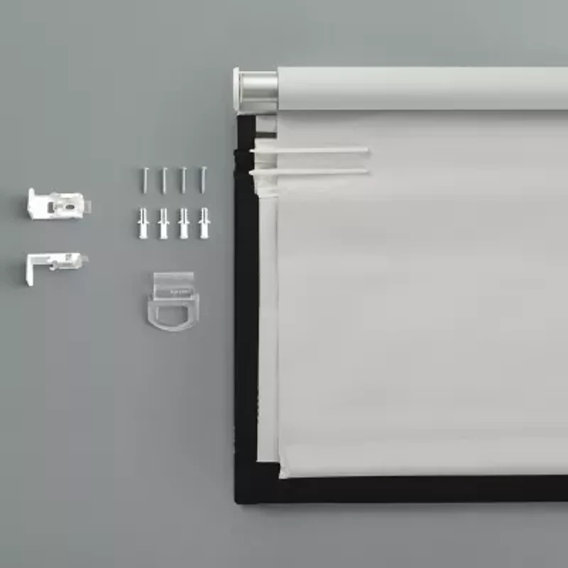 Sun Zero Pryer Energy Saving Cordless 100% Blackout Roman Shade
